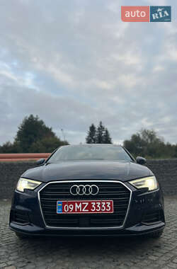 Седан Audi A3 2018 в 