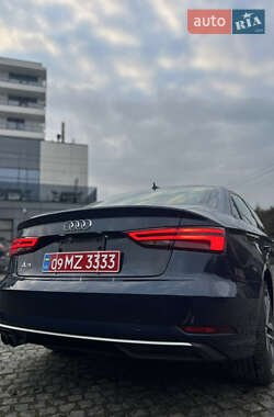 Седан Audi A3 2018 в 