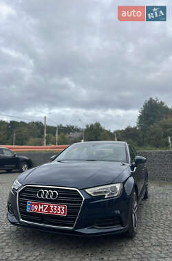 Седан Audi A3 2018 в 