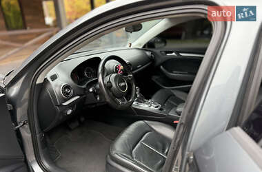 Седан Audi A3 2015 в 