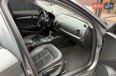 Седан Audi A3 2015 в 