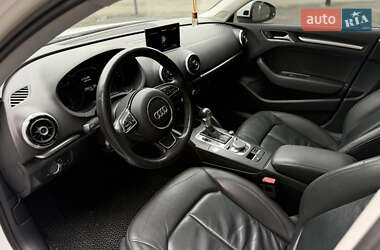 Седан Audi A3 2016 в 