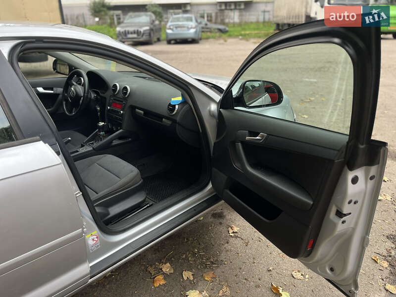 Хэтчбек Audi A3 2008 в Ровно фото 12 Хэтчбек Audi A3 2008 в Ровно