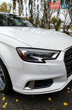 Седан Audi A3 2018 в 