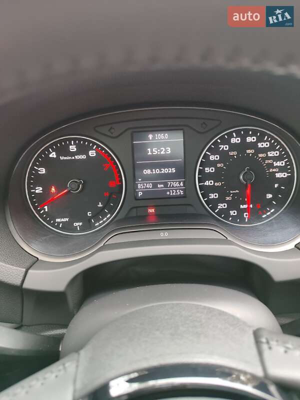 Седан Audi A3 2018 в Киеве