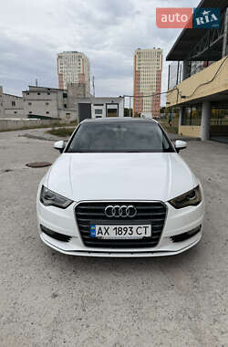 Седан Audi A3 2015 в Харкові