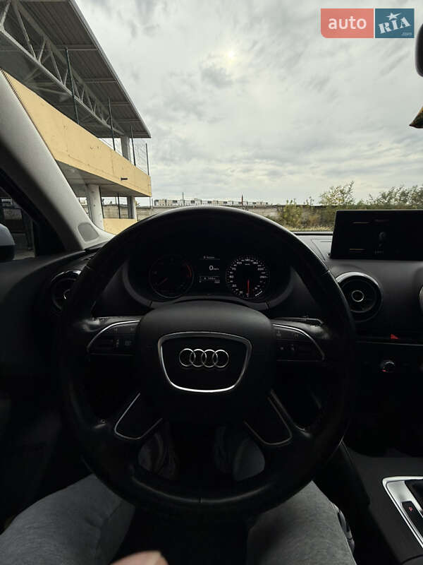 Седан Audi A3 2015 в Харькове фото 13 Седан Audi A3 2015 в Харькове