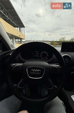 Седан Audi A3 2015 в 