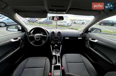Хетчбек Audi A3 2005 в  фото 10 Хетчбек Audi A3 2005 в