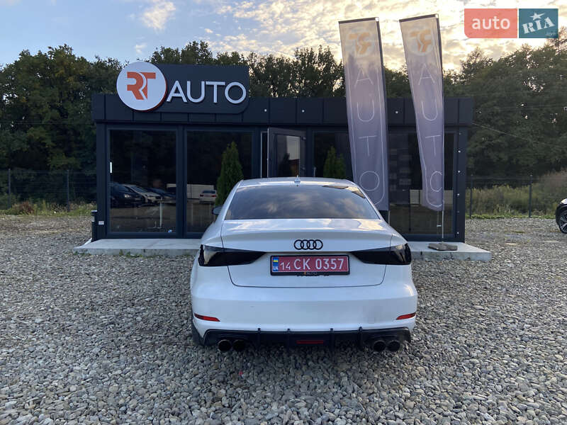 Седан Audi A3 2014 в Львові