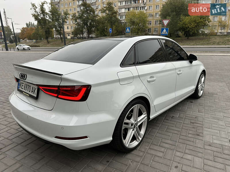 Седан Audi A3 2016 в Дніпрі фото 10 Седан Audi A3 2016 в Дніпрі