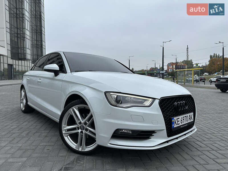 Седан Audi A3 2016 в Дніпрі фото 13 Седан Audi A3 2016 в Дніпрі