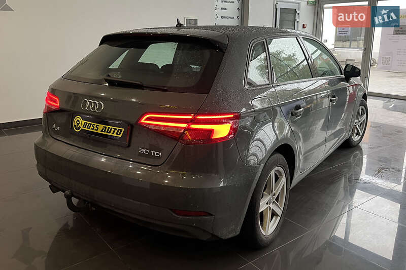 Хэтчбек Audi A3 2019 в Шептицькому