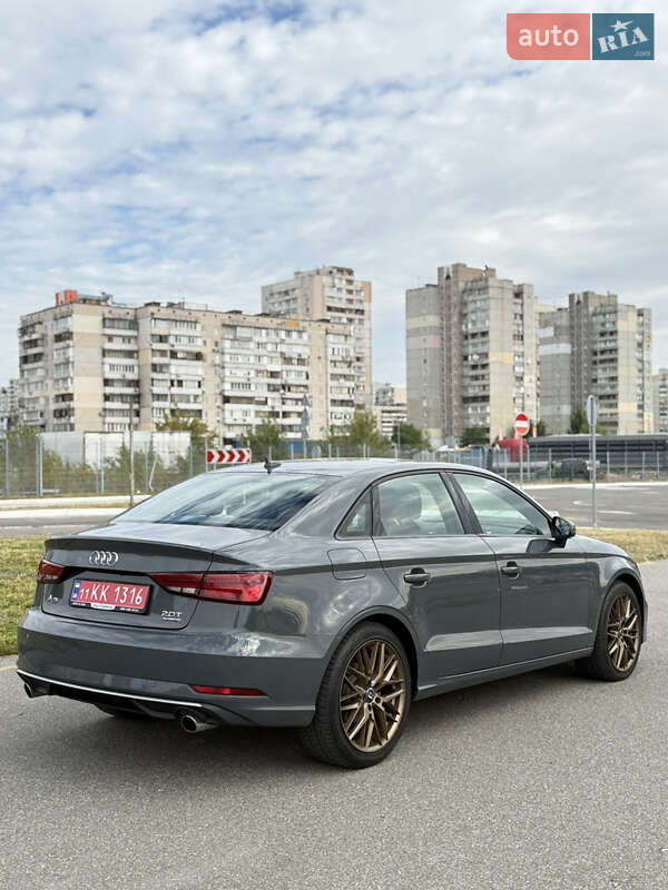 Седан Audi A3 2016 в Полтаве
