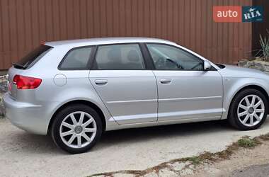 Хетчбек Audi A3 2005 в  фото 16 Хетчбек Audi A3 2005 в