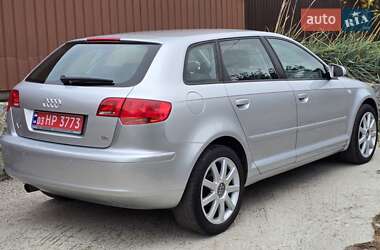 Хетчбек Audi A3 2005 в  фото 18 Хетчбек Audi A3 2005 в