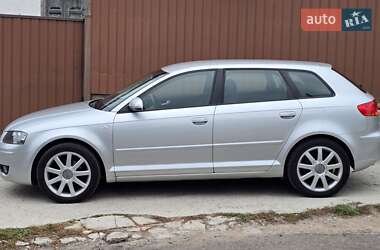 Хетчбек Audi A3 2005 в  фото 28 Хетчбек Audi A3 2005 в