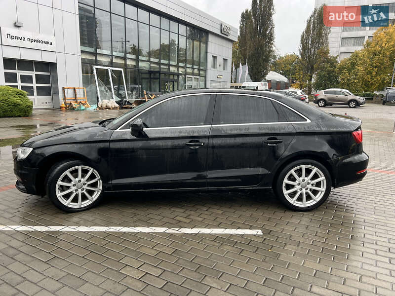 Седан Audi A3 2014 в Киеве фото 8 Седан Audi A3 2014 в Киеве