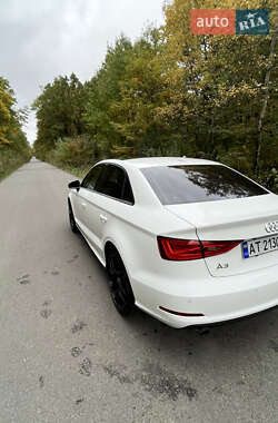 Седан Audi A3 2016 в 