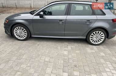 Хетчбек Audi A3 2015 в Полтаві