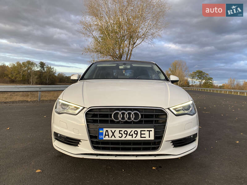 Седан Audi A3 2015 в Балаклее