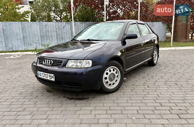 Хетчбек Audi A3 2000 в Харкові