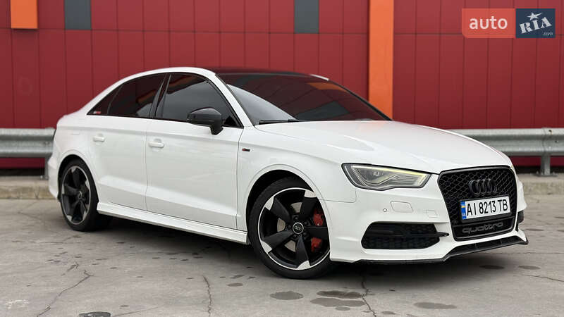Седан Audi A3 2016 в Киеве