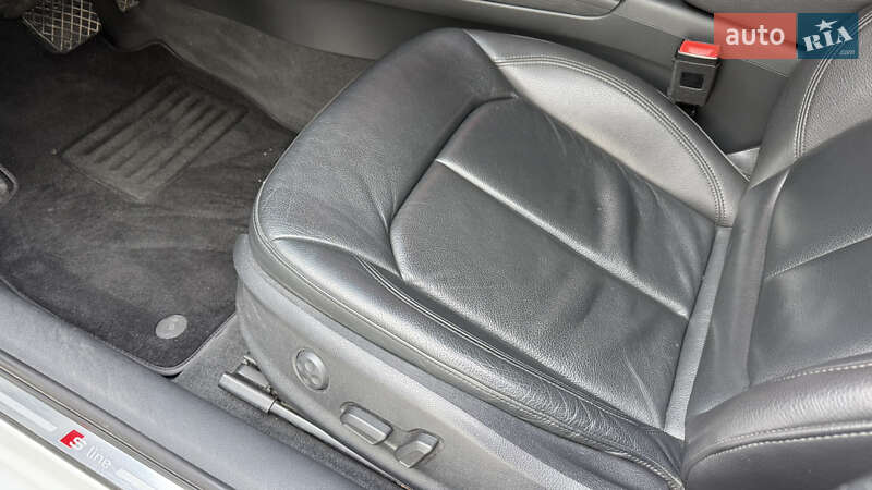 Седан Audi A3 2016 в Киеве