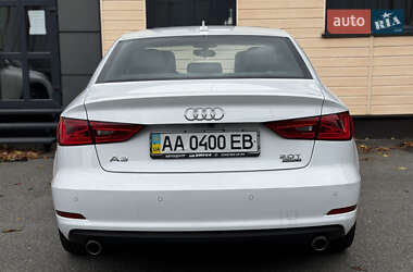 Седан Audi A3 2015 в 