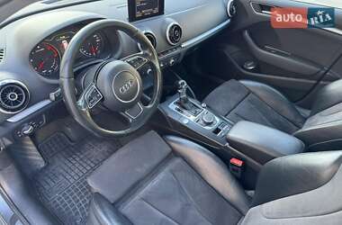 Хетчбек Audi A3 2016 в 
