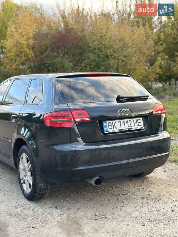 Хэтчбек Audi A3 2012 в Ровно