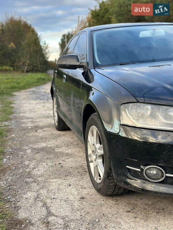 Хэтчбек Audi A3 2012 в Ровно