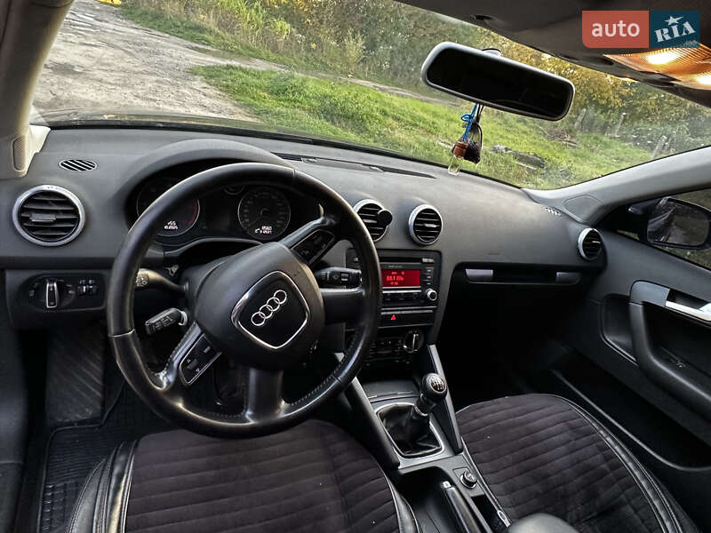 Хэтчбек Audi A3 2012 в Ровно