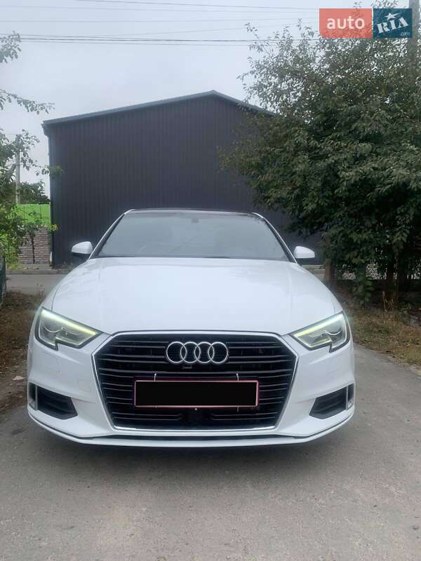Седан Audi A3 2017 в Києві