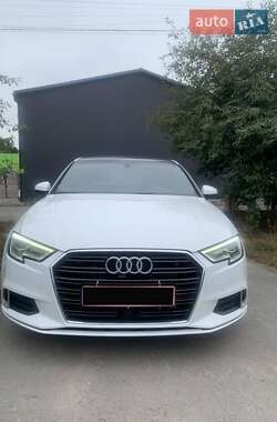 Седан Audi A3 2017 в 