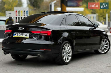 Седан Audi A3 2014 в 