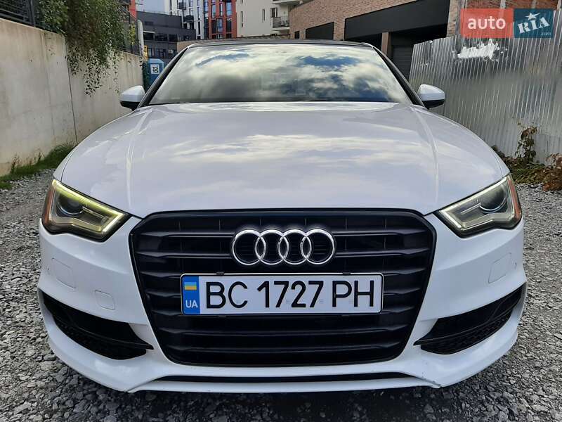 Хэтчбек Audi A3 2015 в Львове