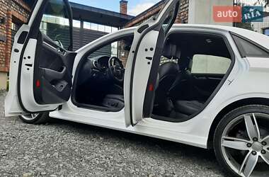 Хетчбек Audi A3 2015 в 