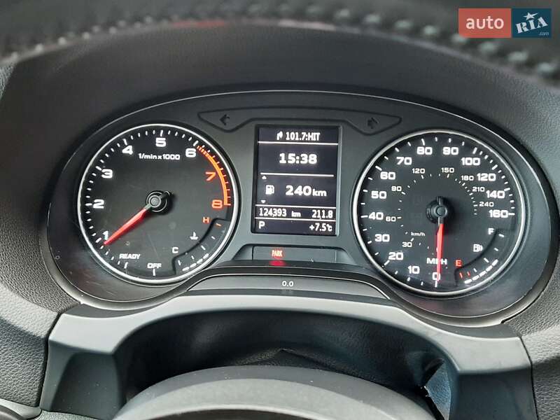 Хэтчбек Audi A3 2015 в Львове