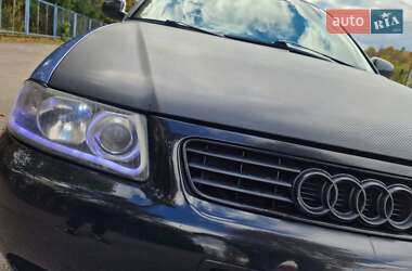 Хэтчбек Audi A3 1998 в 