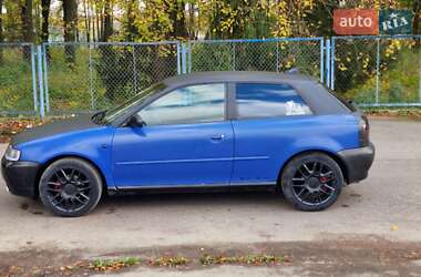 Хэтчбек Audi A3 1998 в 