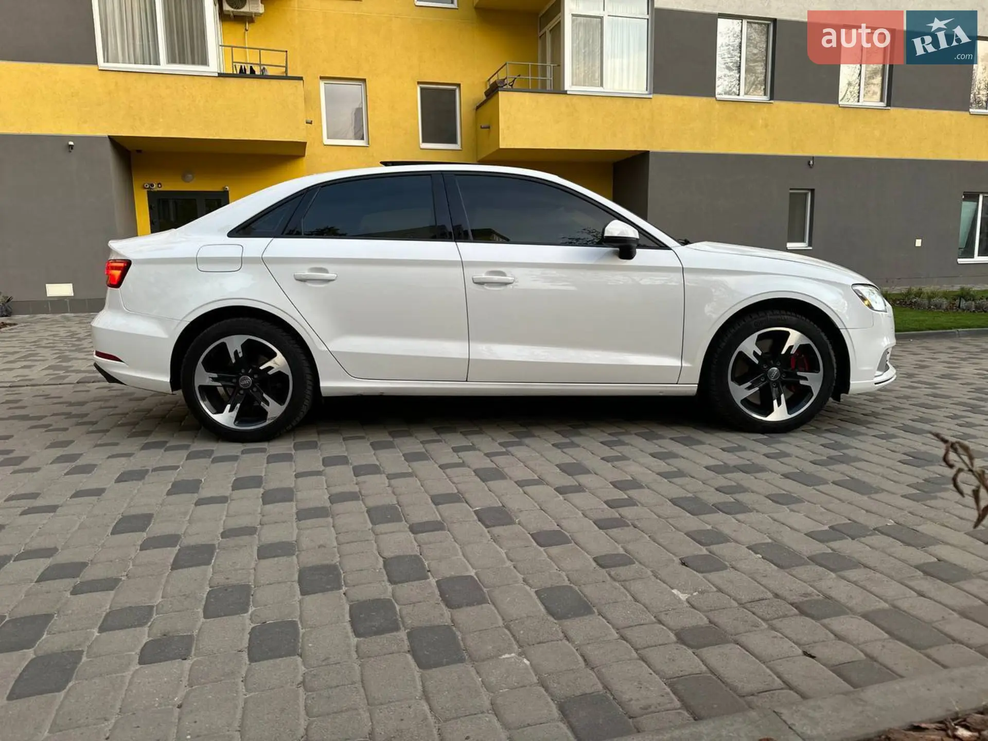 2017 Audi A3 - мініатюра 4