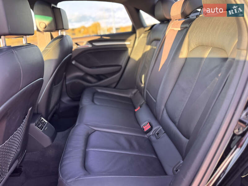 Седан Audi A3 2017 в Вінниці