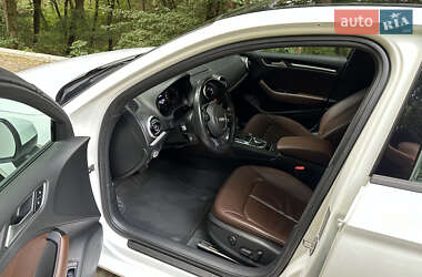 Седан Audi A3 2015 в 