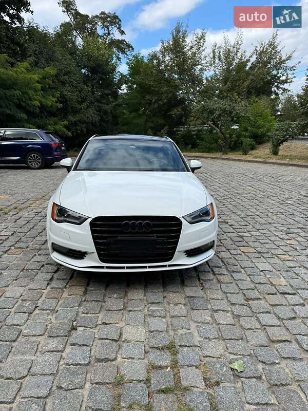 Седан Audi A3 2016 в Києві