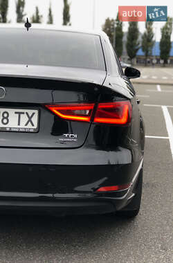 Седан Audi A3 2016 в 