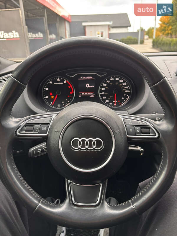 Седан Audi A3 2014 в Киеве