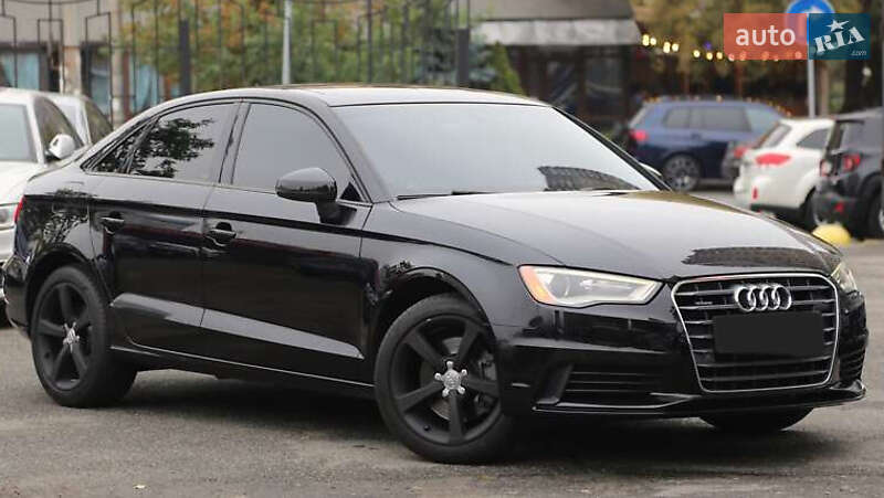 Седан Audi A3 2015 в Киеве