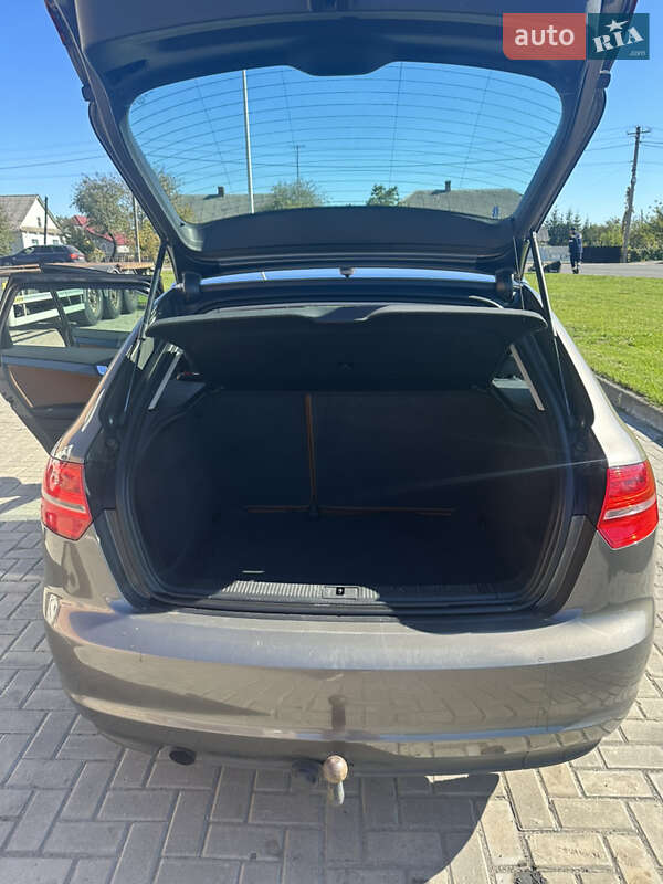 Хетчбек Audi A3 2011 в Любомлі