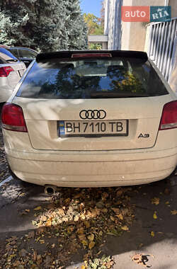 Хэтчбек Audi A3 2007 в 